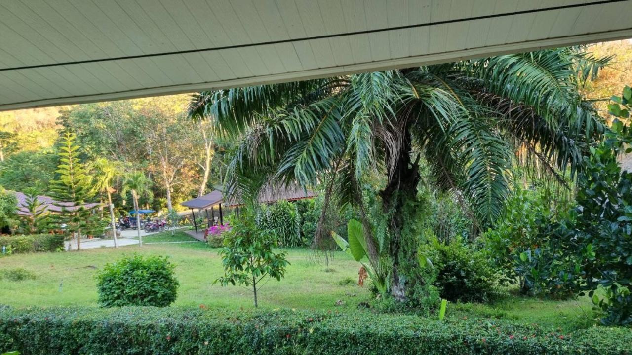 Mookies Bungalows Ko Muk Exterior foto